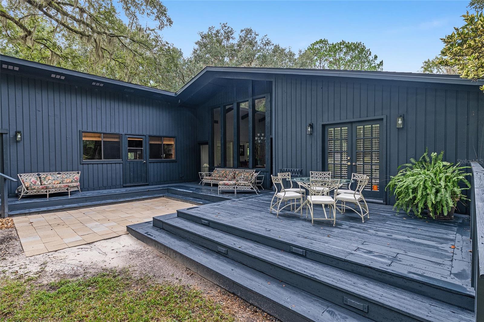 Image 64 of 77 For 11427 10th Terrace