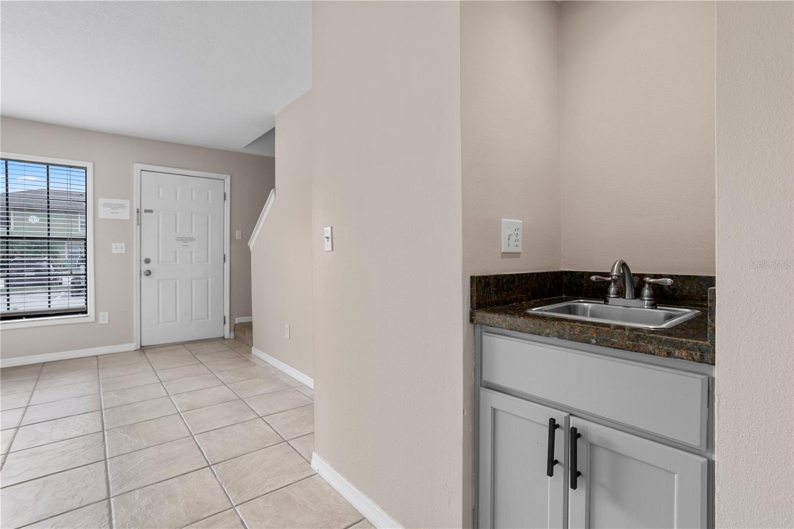 Image 9 of 25 For 7337 Cedar Creek Court 75