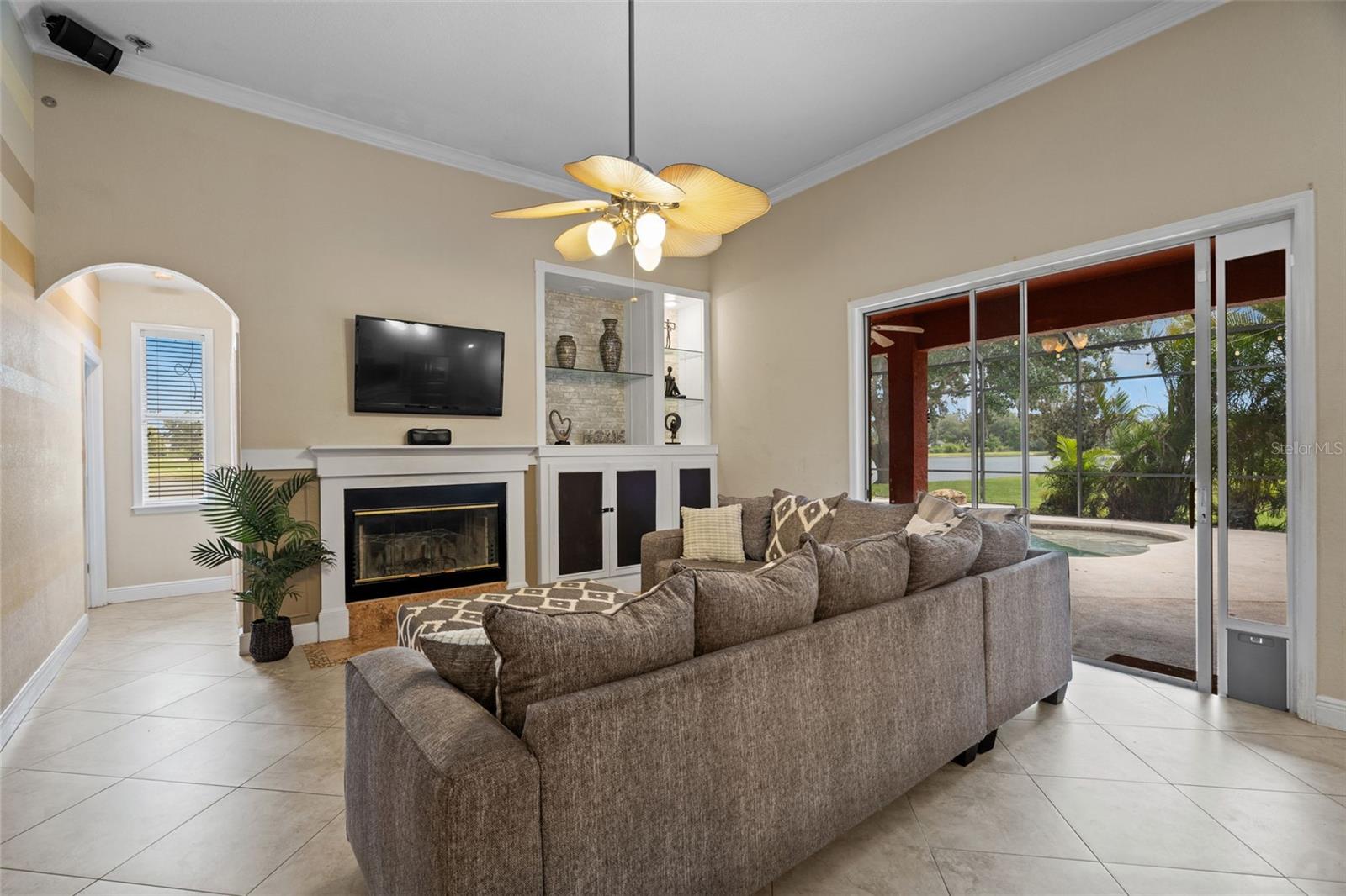 Image 12 of 43 For 5306 Crane Hill Court