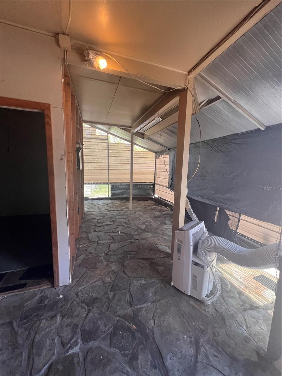 Image 3 of 10 For 3029 Forsyth Road