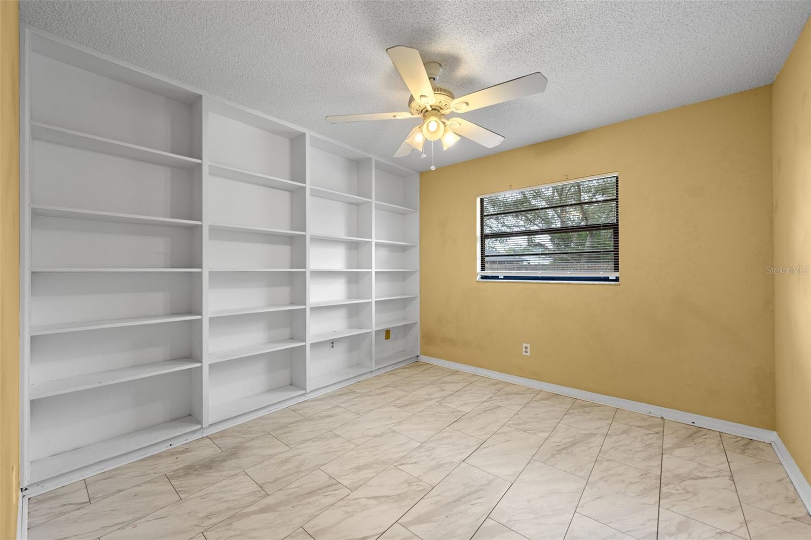 Image 13 of 41 For 2528 Canterclub Trail