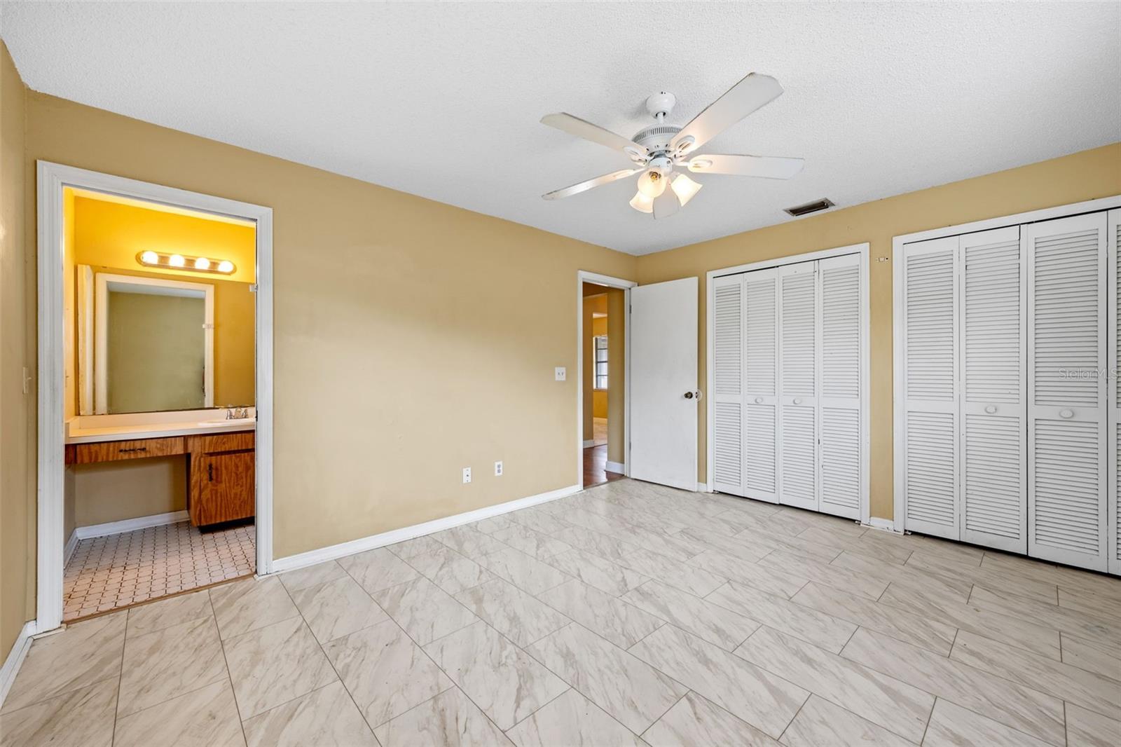 Image 23 of 41 For 2528 Canterclub Trail