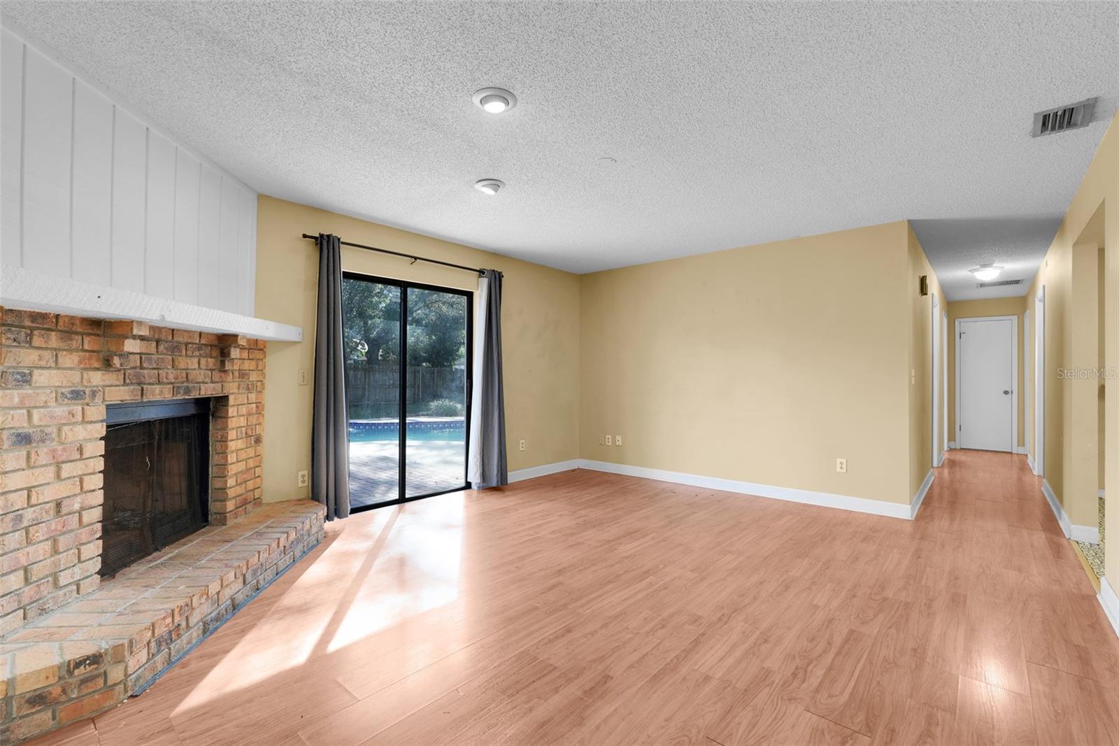 Image 31 of 41 For 2528 Canterclub Trail