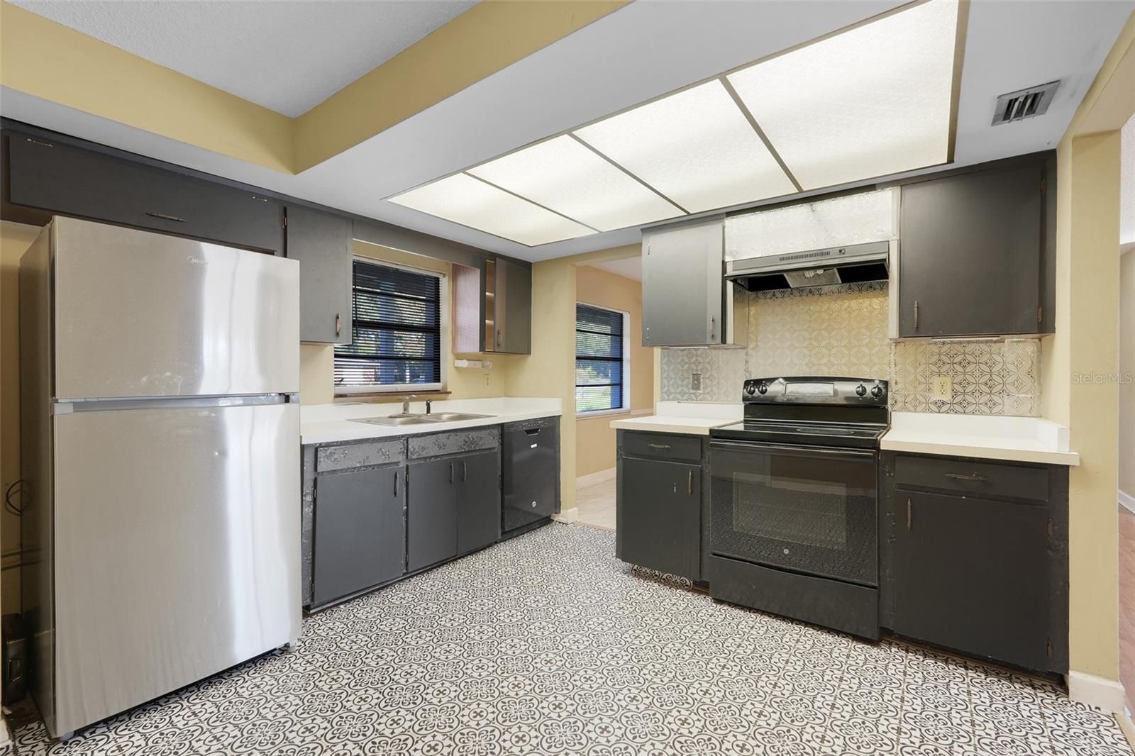 Image 33 of 41 For 2528 Canterclub Trail