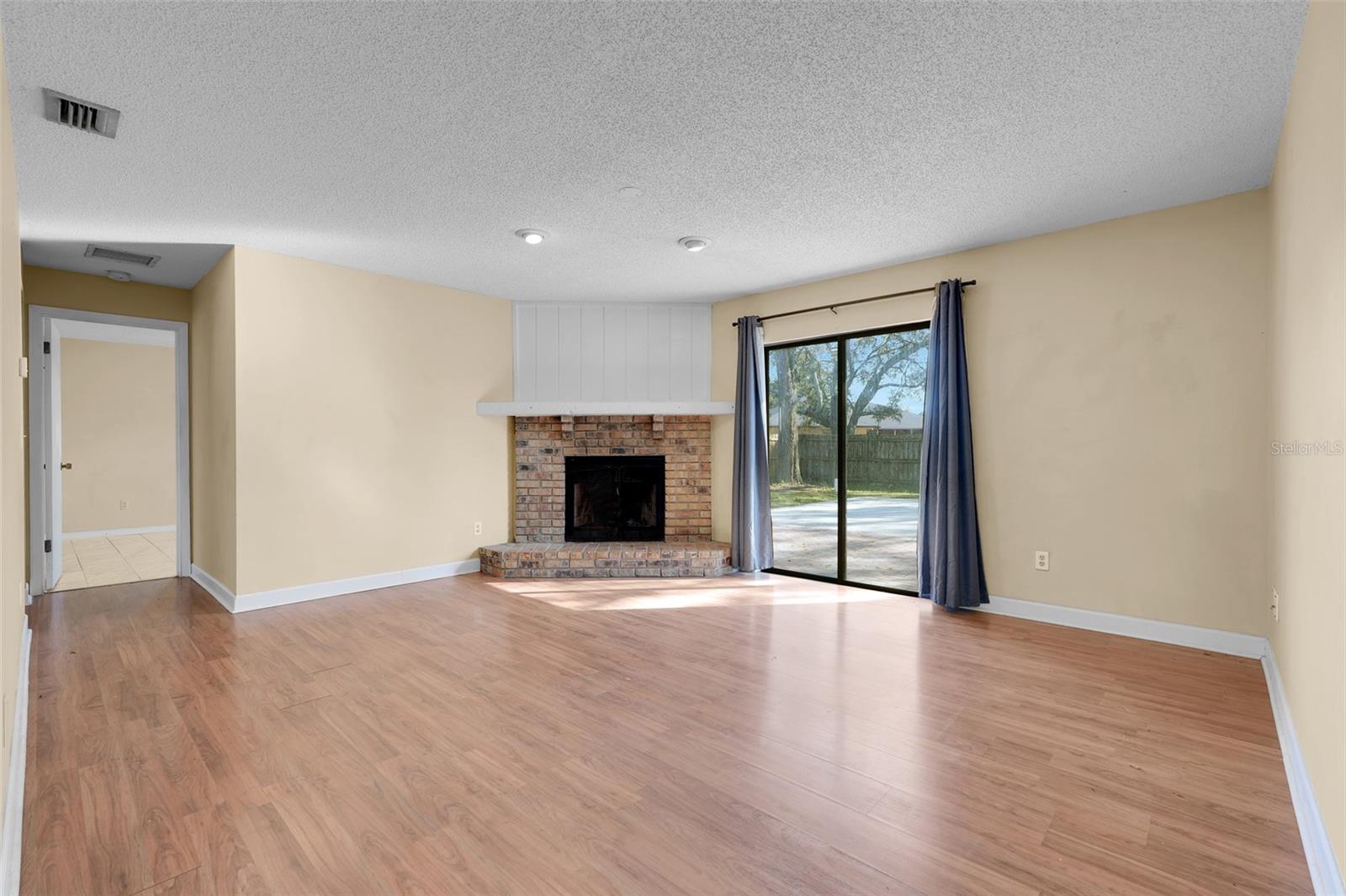 Image 34 of 41 For 2528 Canterclub Trail