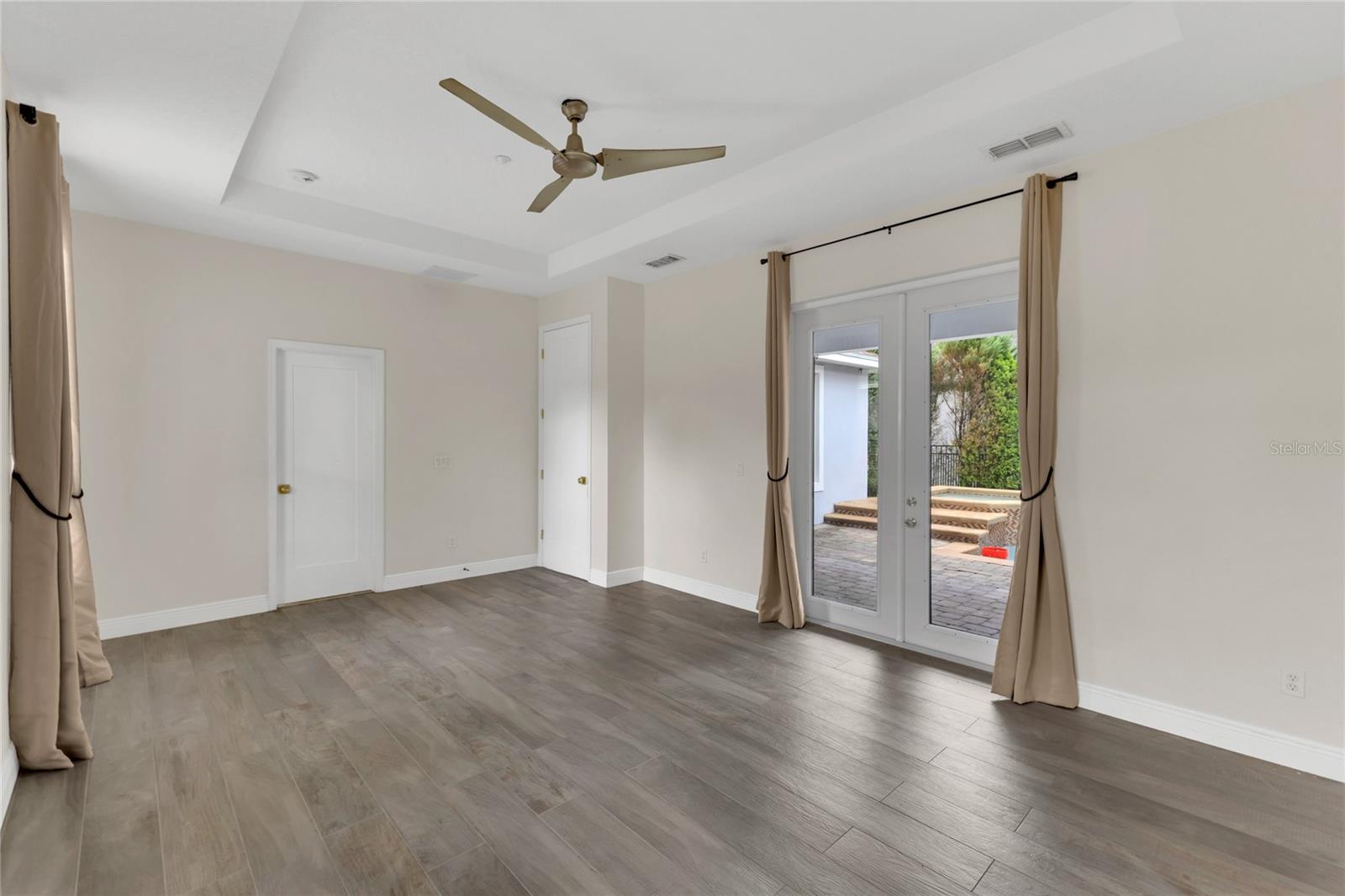Image 15 of 43 For 10117 Sweetleaf Street