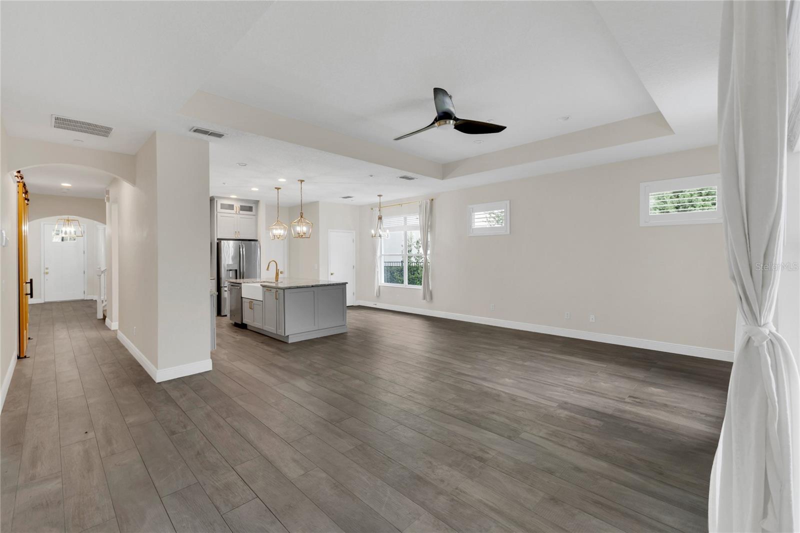 Image 8 of 43 For 10117 Sweetleaf Street