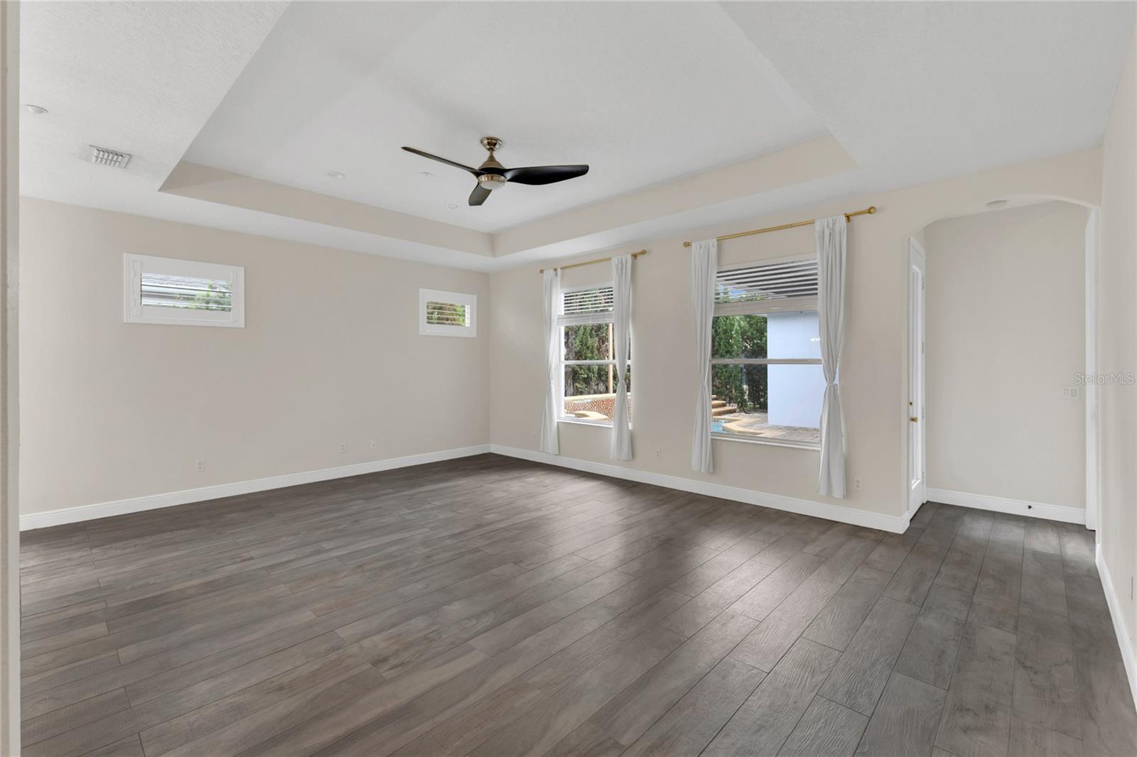 Image 9 of 43 For 10117 Sweetleaf Street