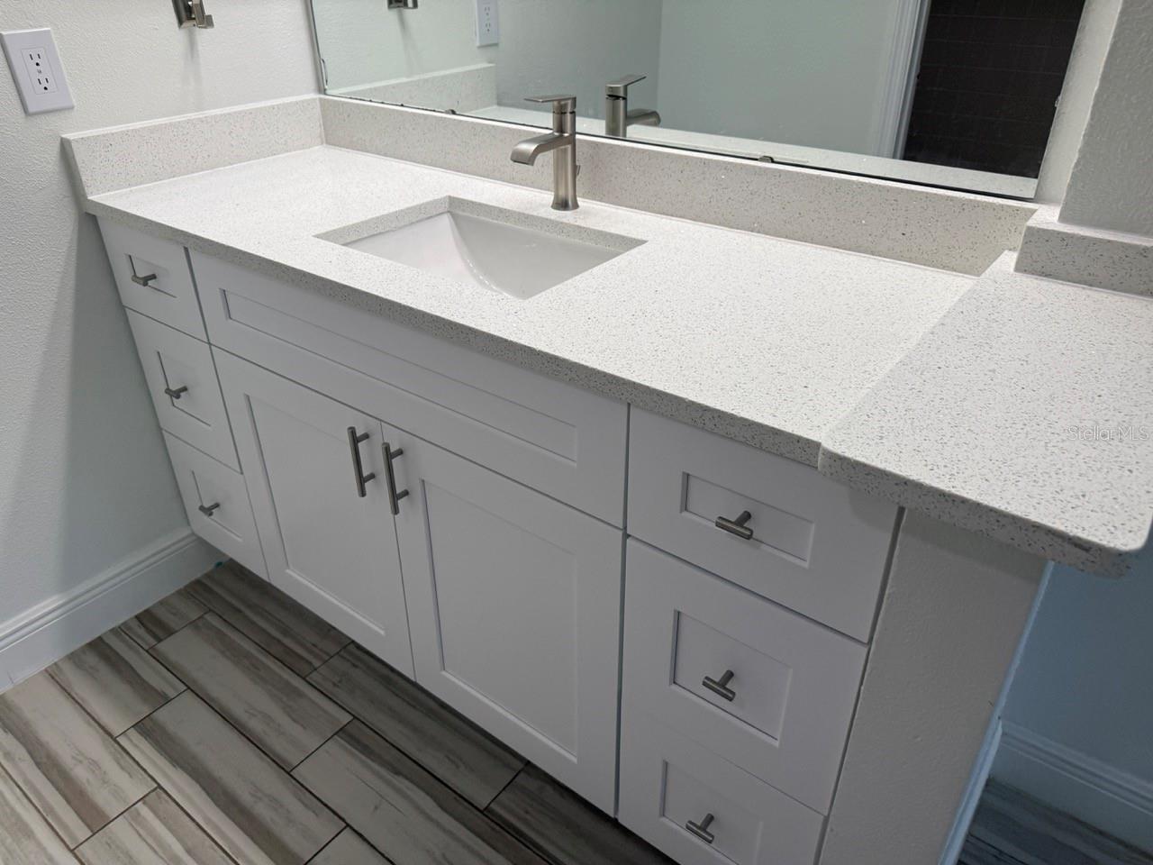 Image 20 of 47 For 1239 Lucaya Circle