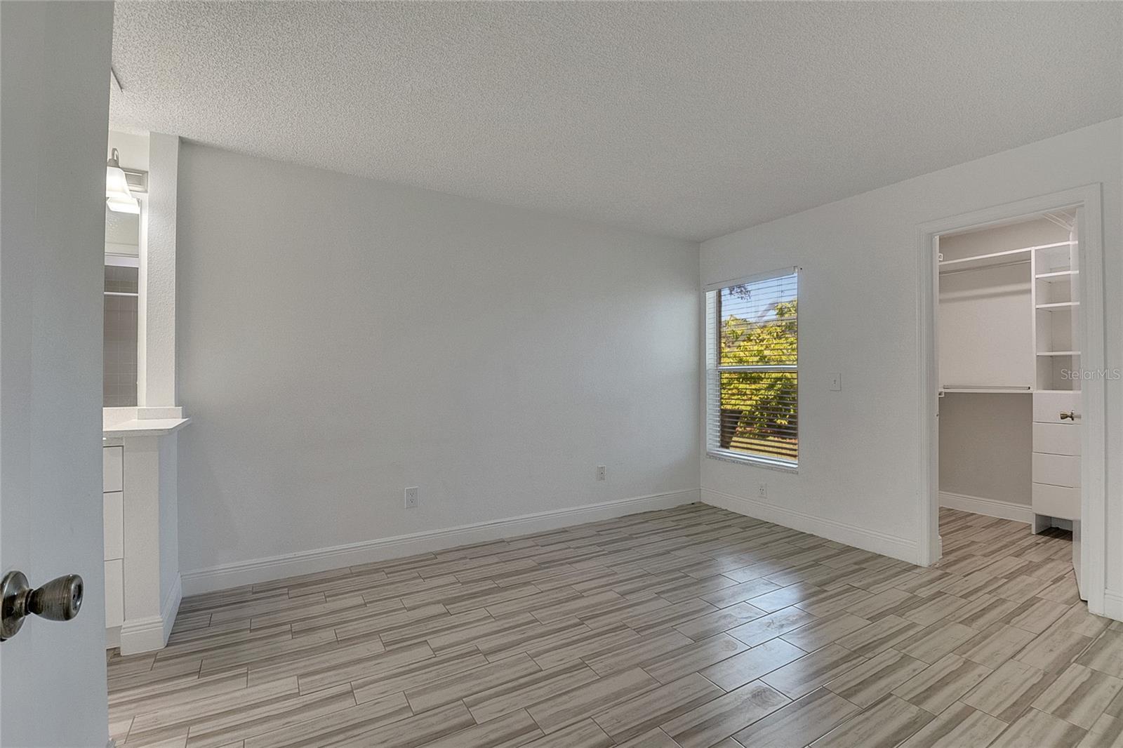 Image 23 of 47 For 1239 Lucaya Circle