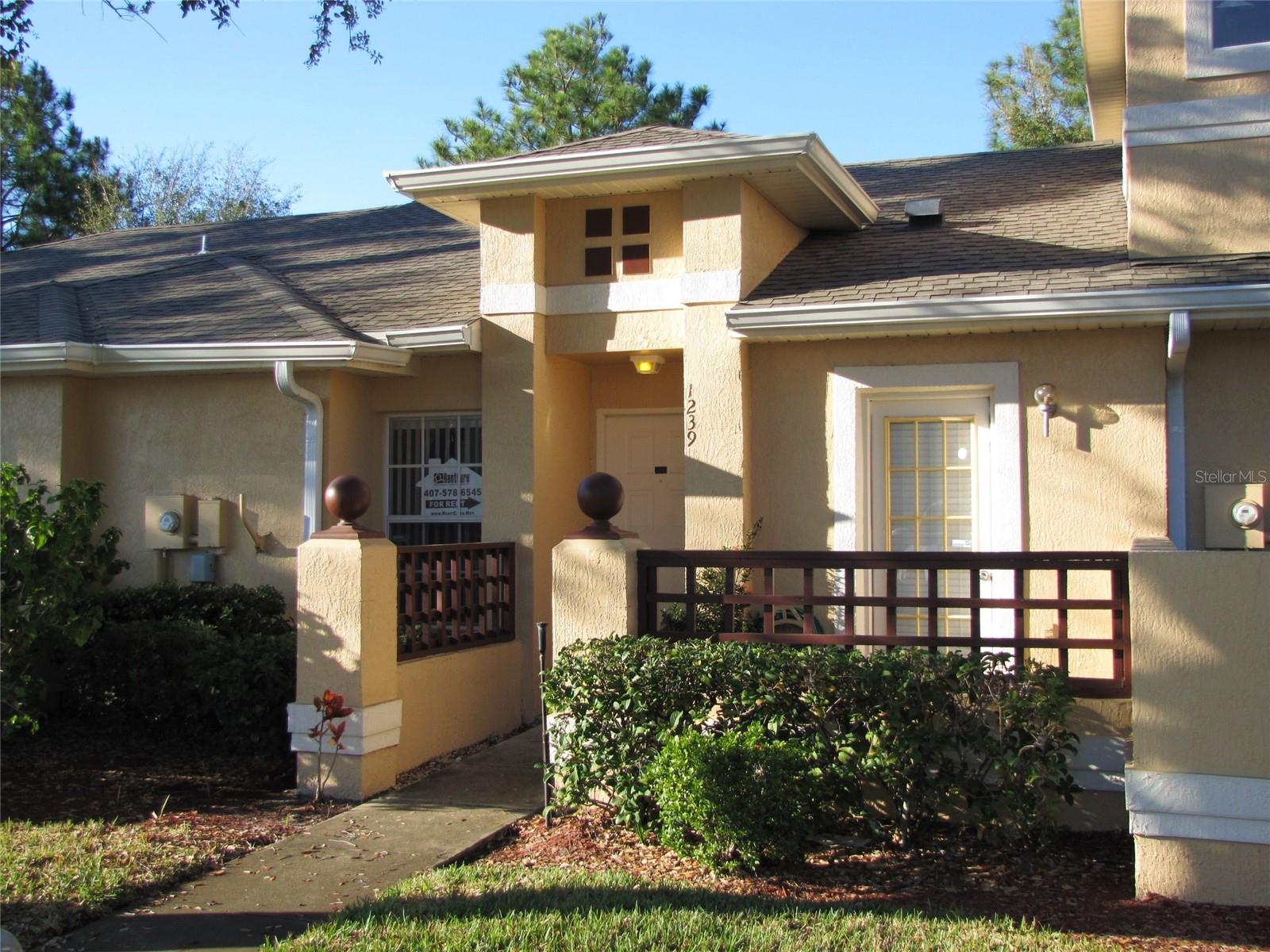 Image 3 of 11 For 1239 Lucaya Circle