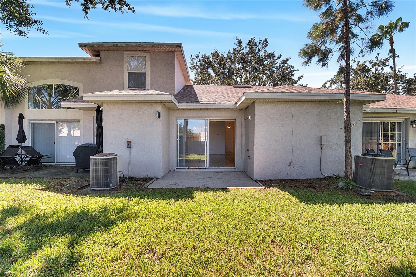 Image 33 of 47 For 1239 Lucaya Circle