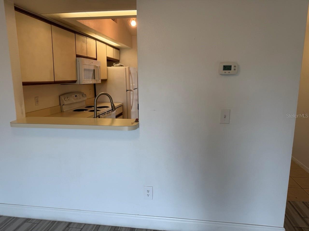Image 7 of 11 For 1239 Lucaya Circle