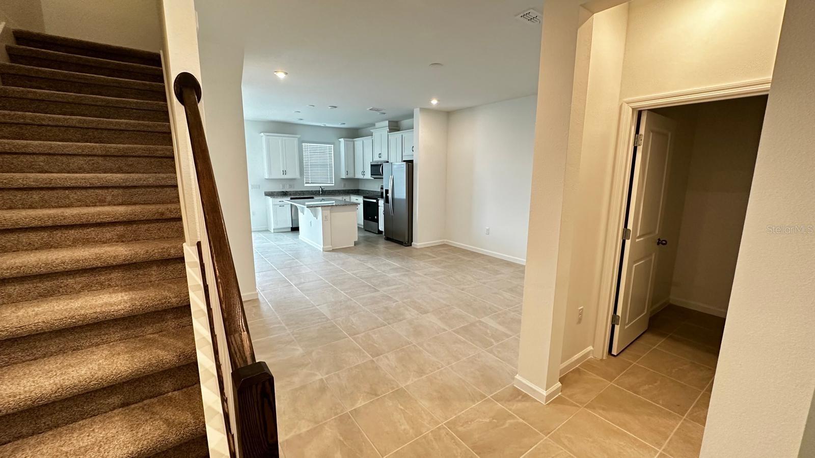 Image 18 of 27 For 9040 Ocean Tide Way