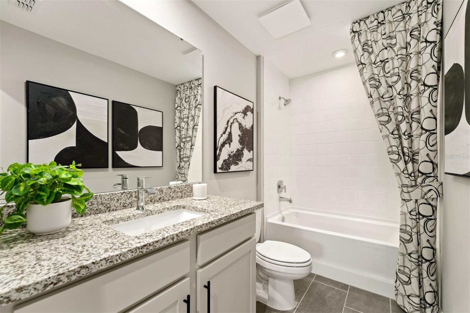 Image 15 of 17 For 3232 Gardenia Reserve Street