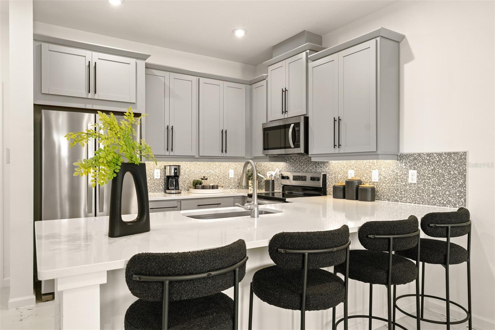 Image 2 of 17 For 3232 Gardenia Reserve Street
