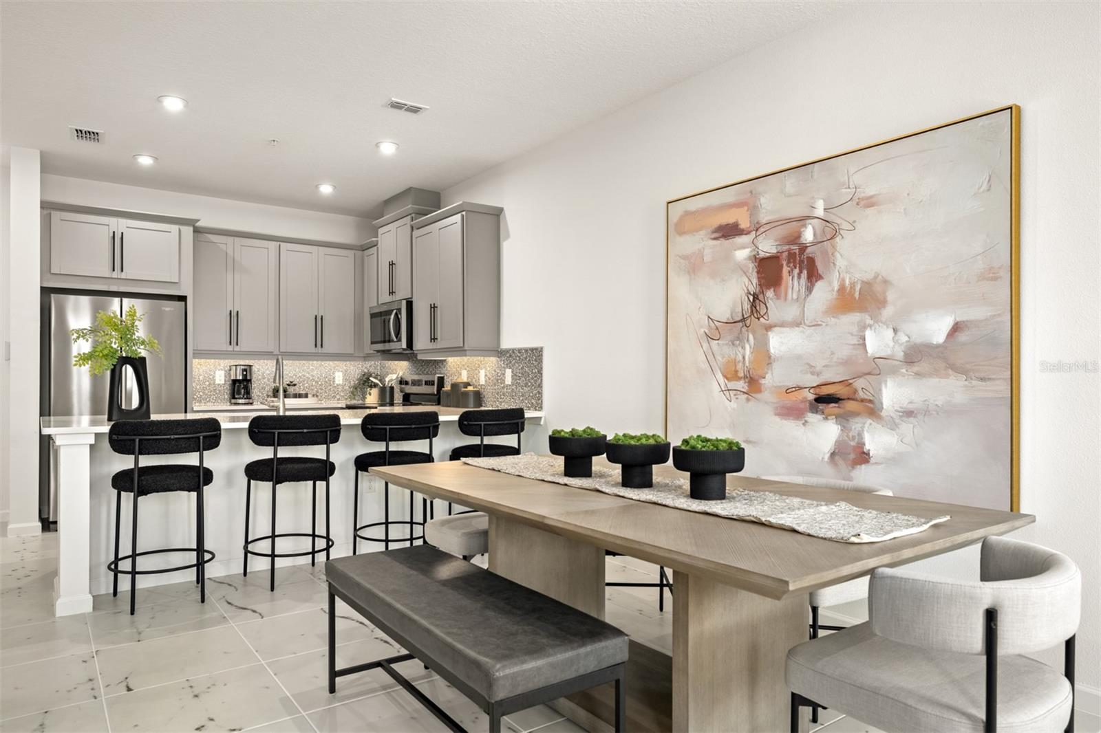 Image 4 of 17 For 3232 Gardenia Reserve Street