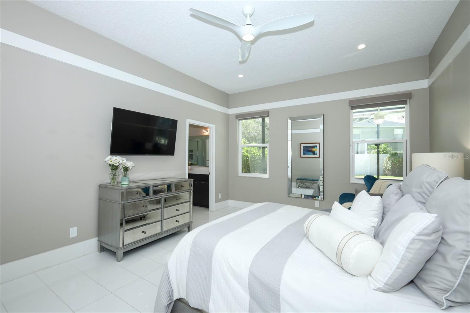 Image 21 of 78 For 17617 Woodfield Hill Court