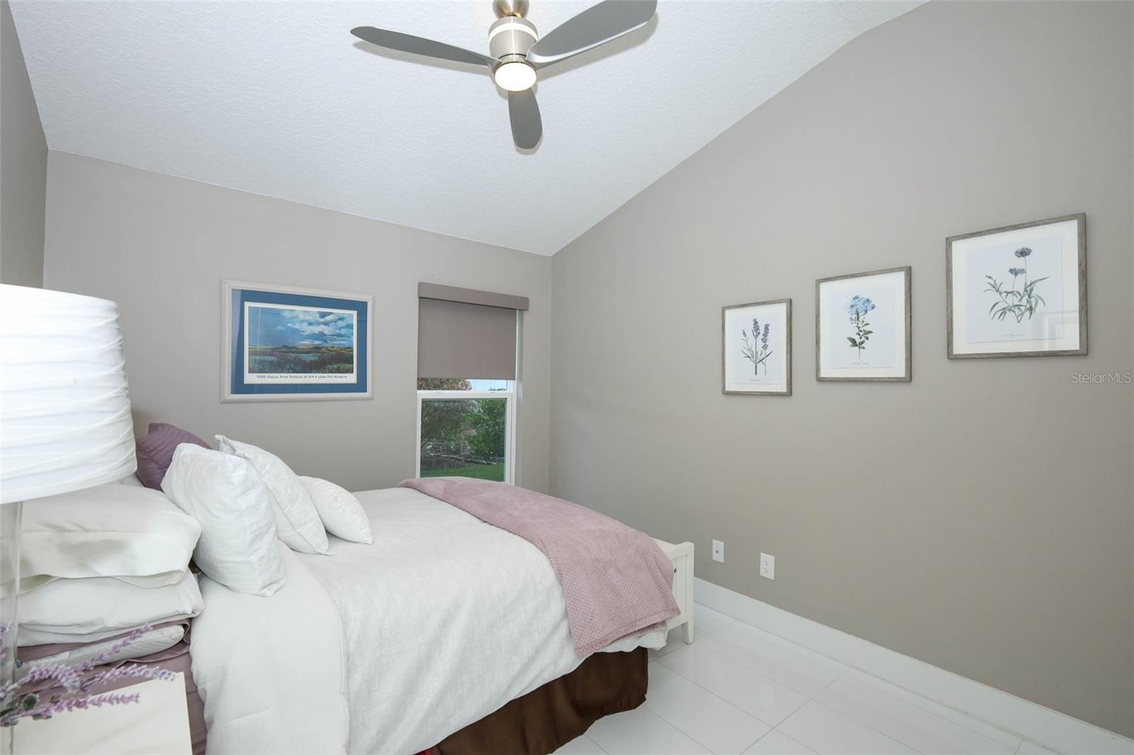 Image 32 of 78 For 17617 Woodfield Hill Court
