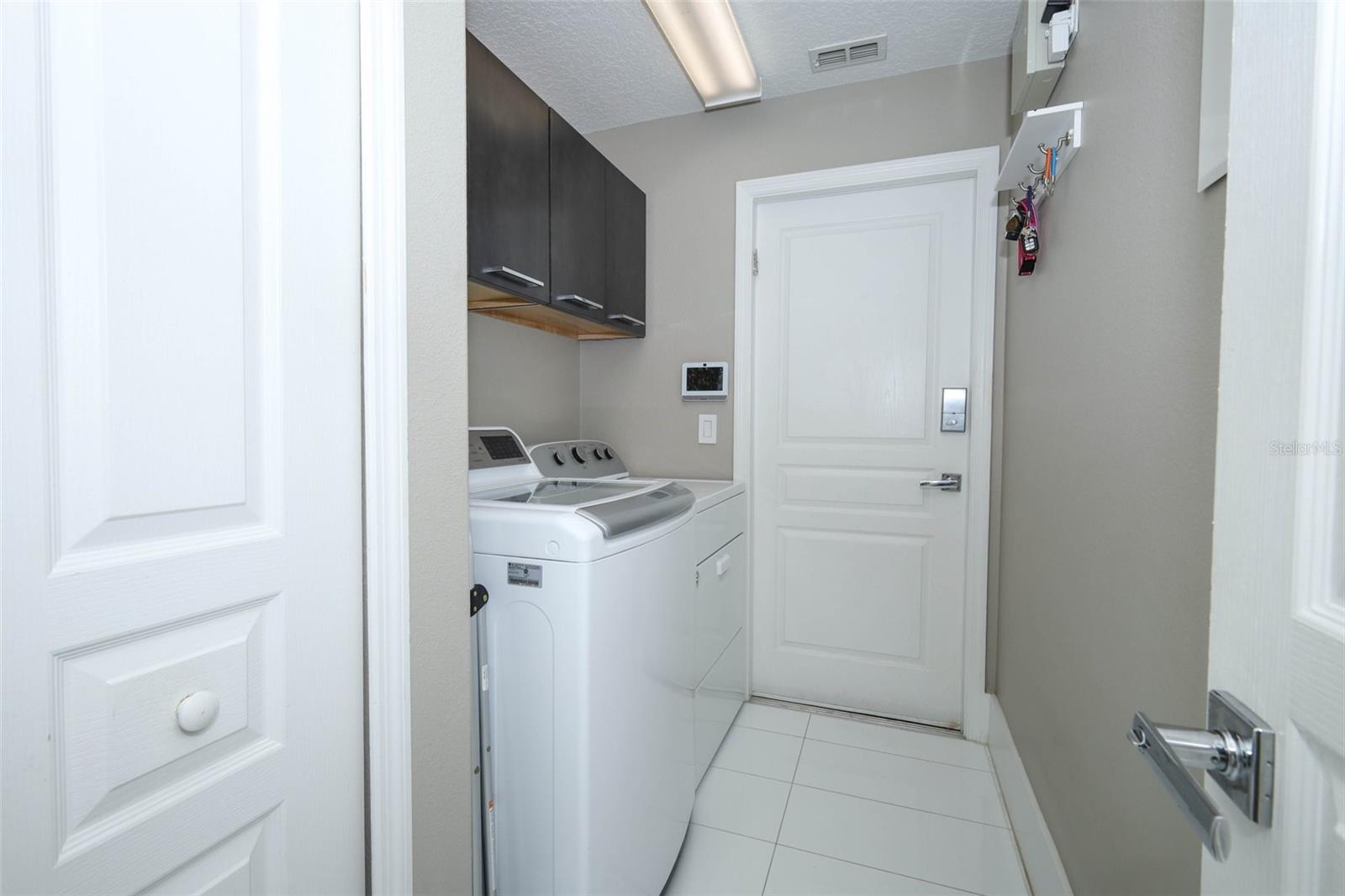 Image 38 of 78 For 17617 Woodfield Hill Court