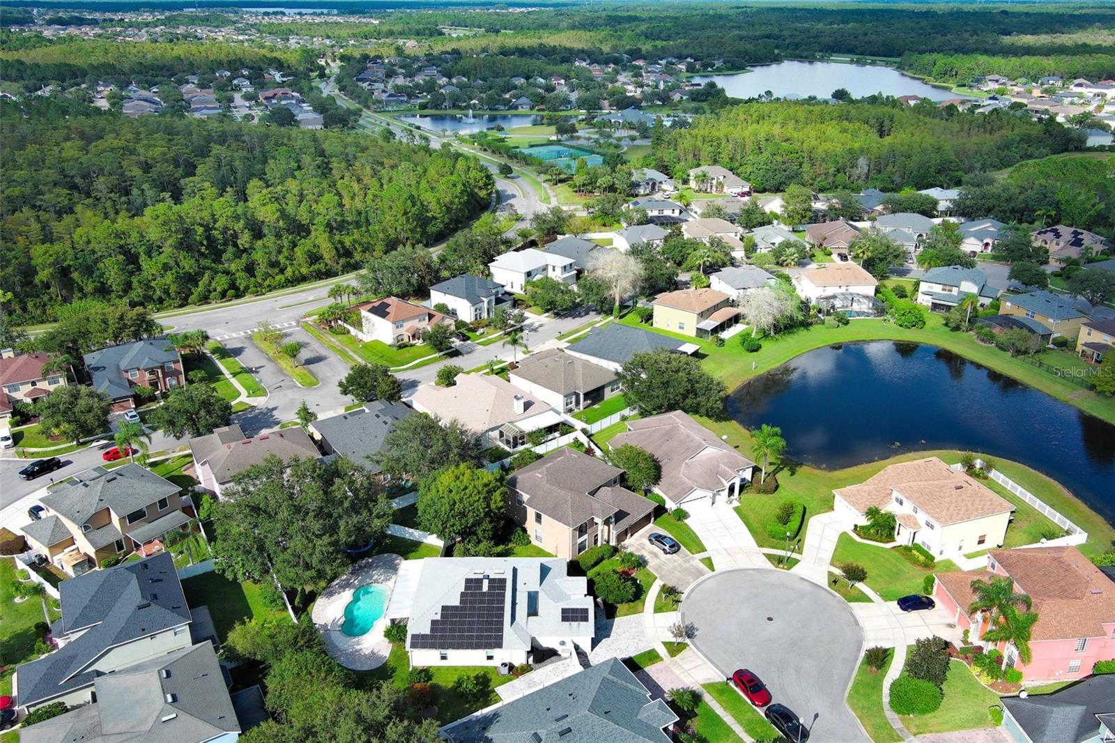 Image 61 of 78 For 17617 Woodfield Hill Court