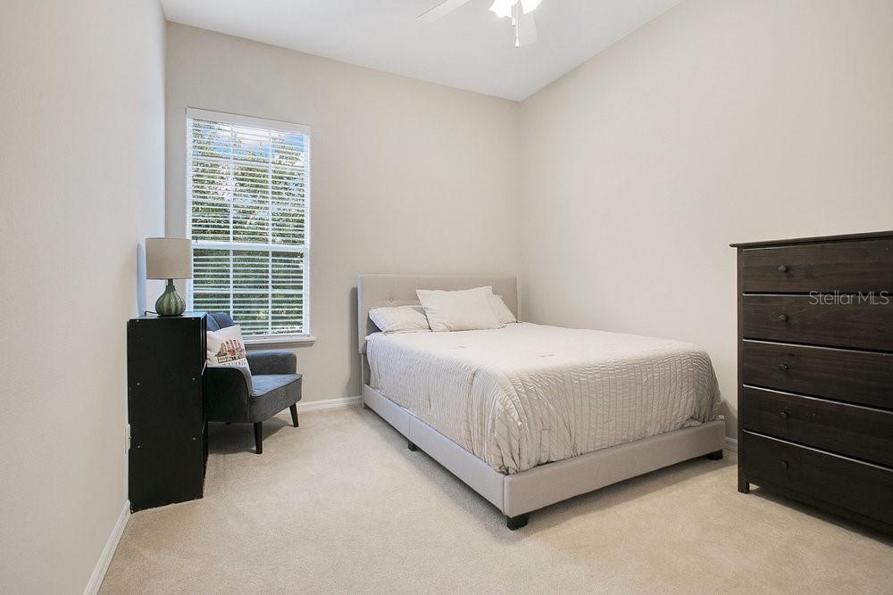 Image 24 of 37 For 856 Spring Oak Circle