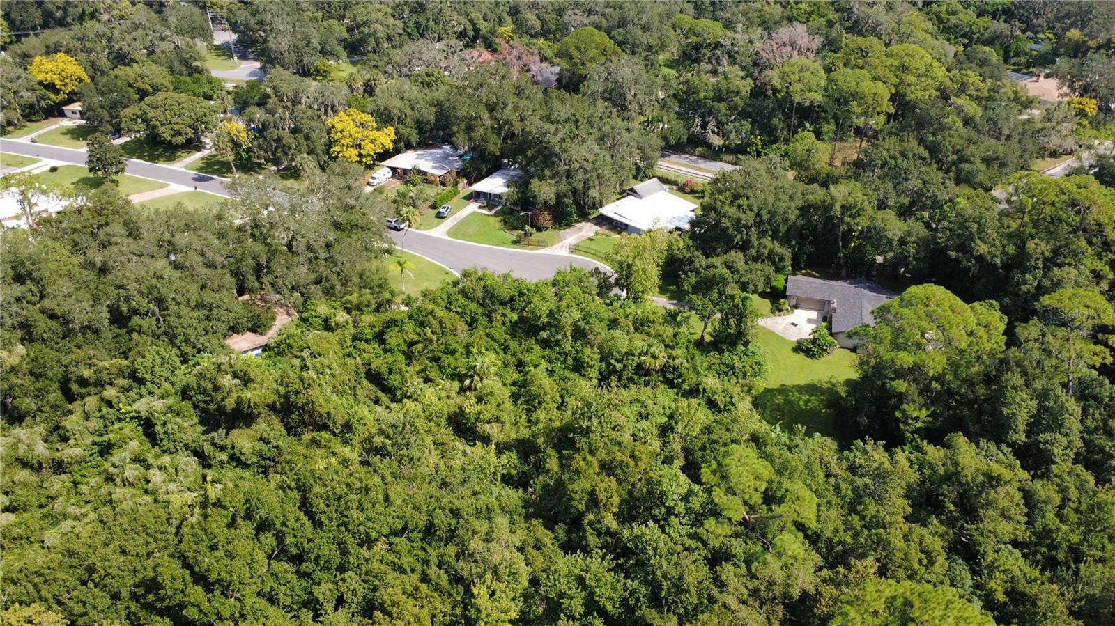 Image 7 of 11 For 2016 Grandview Avenue N