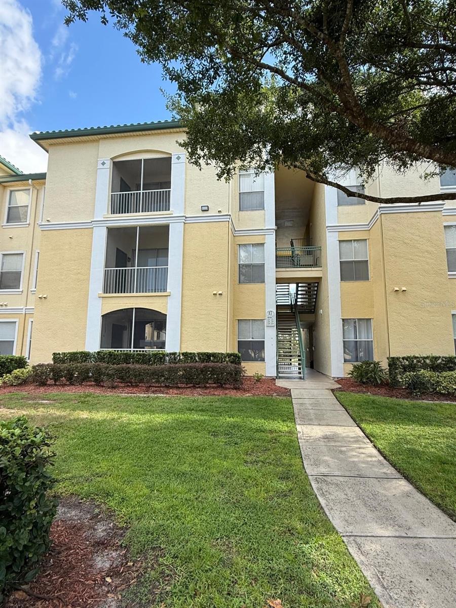 Image 2 of 26 For 8917 Legacy Court 207