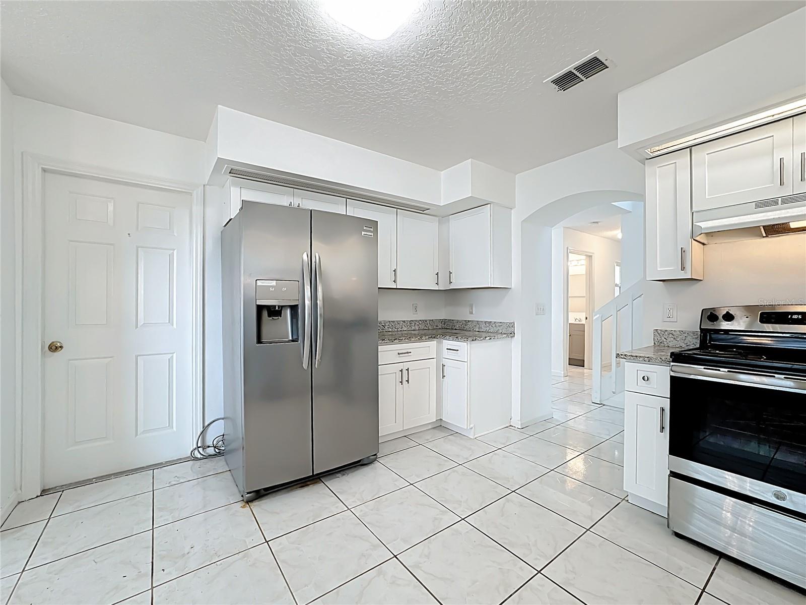 Image 11 of 45 For 5035 Heatherlake Terrace