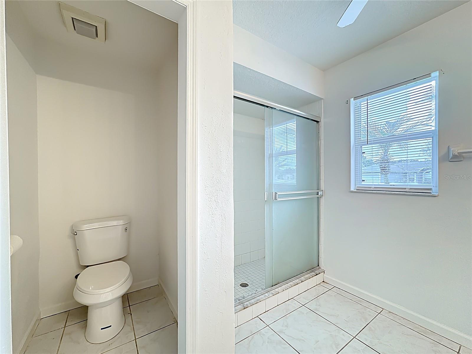 Image 21 of 45 For 5035 Heatherlake Terrace