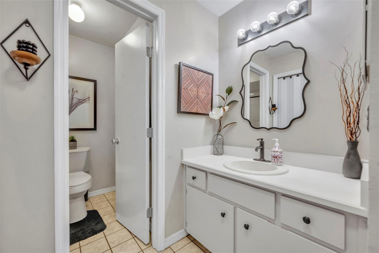 Image 22 of 40 For 6126 Sequoia Drive N