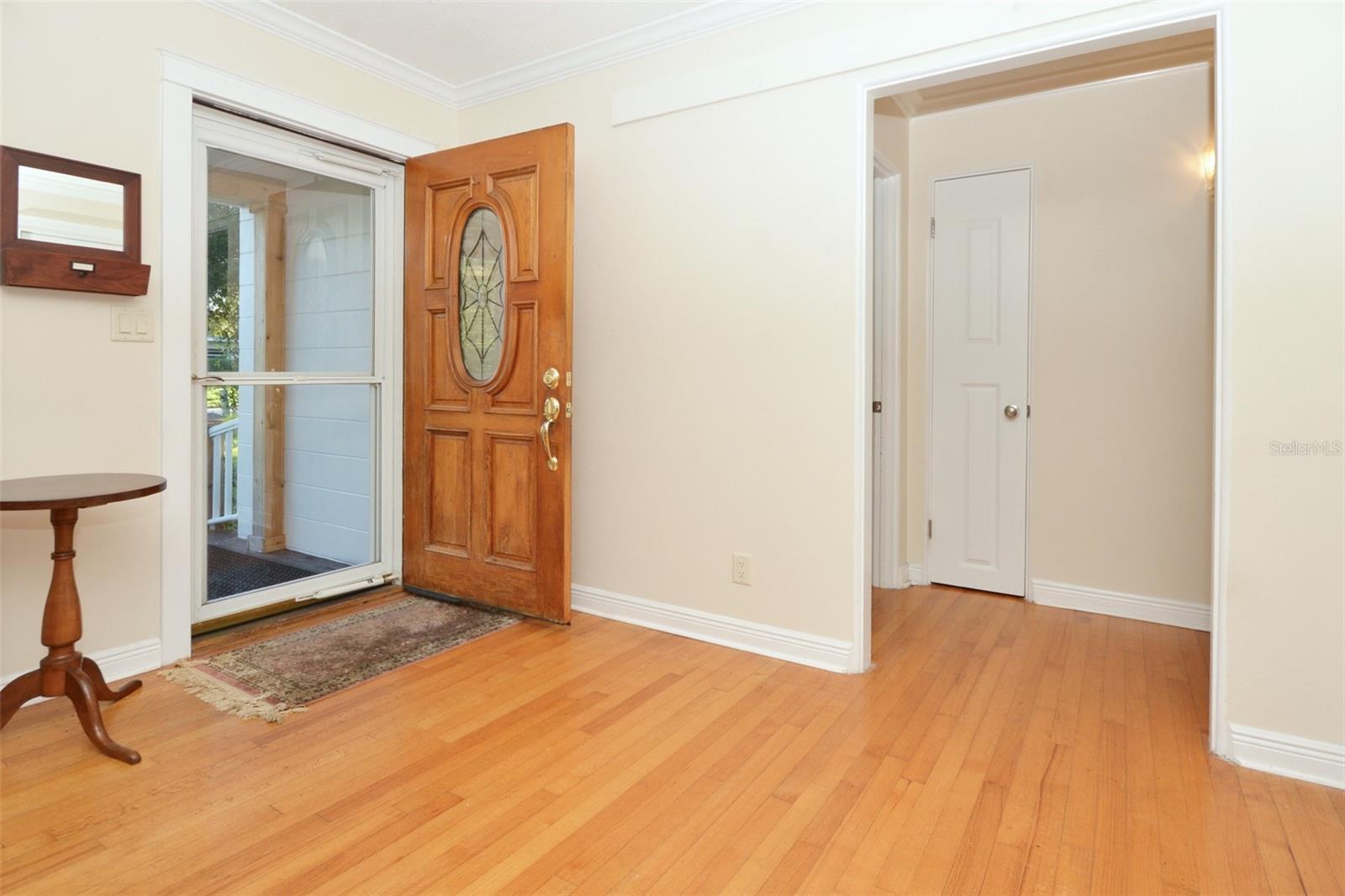 Image 4 of 28 For 119 Bell Place