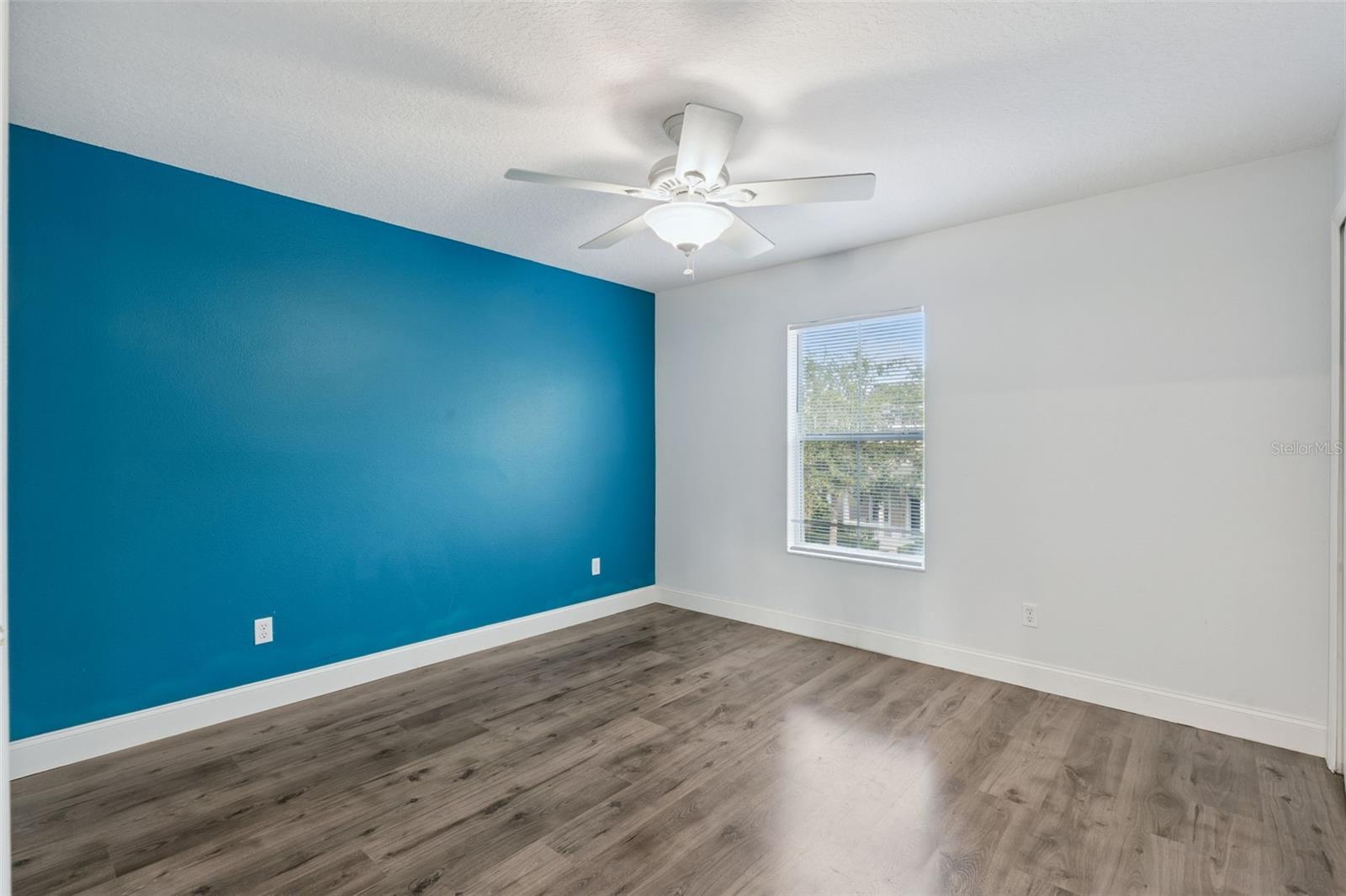 Image 23 of 42 For 14514 Clarkson Drive