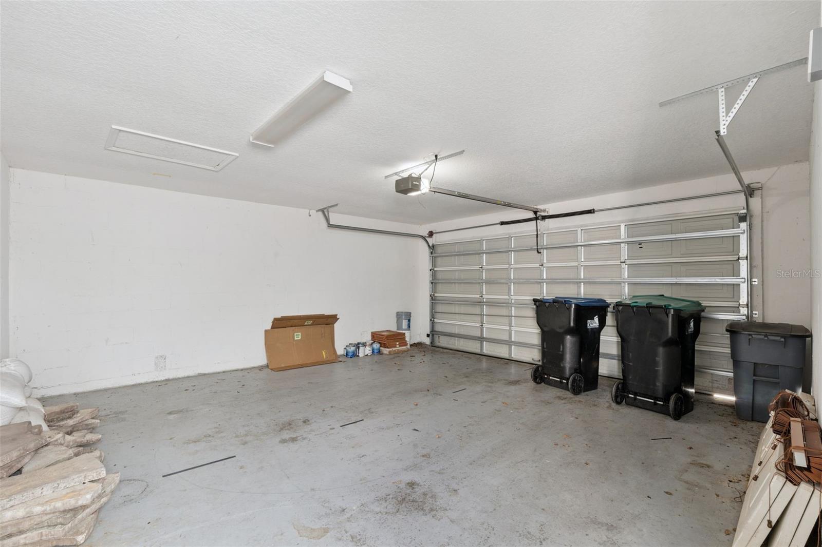 Image 31 of 42 For 14514 Clarkson Drive