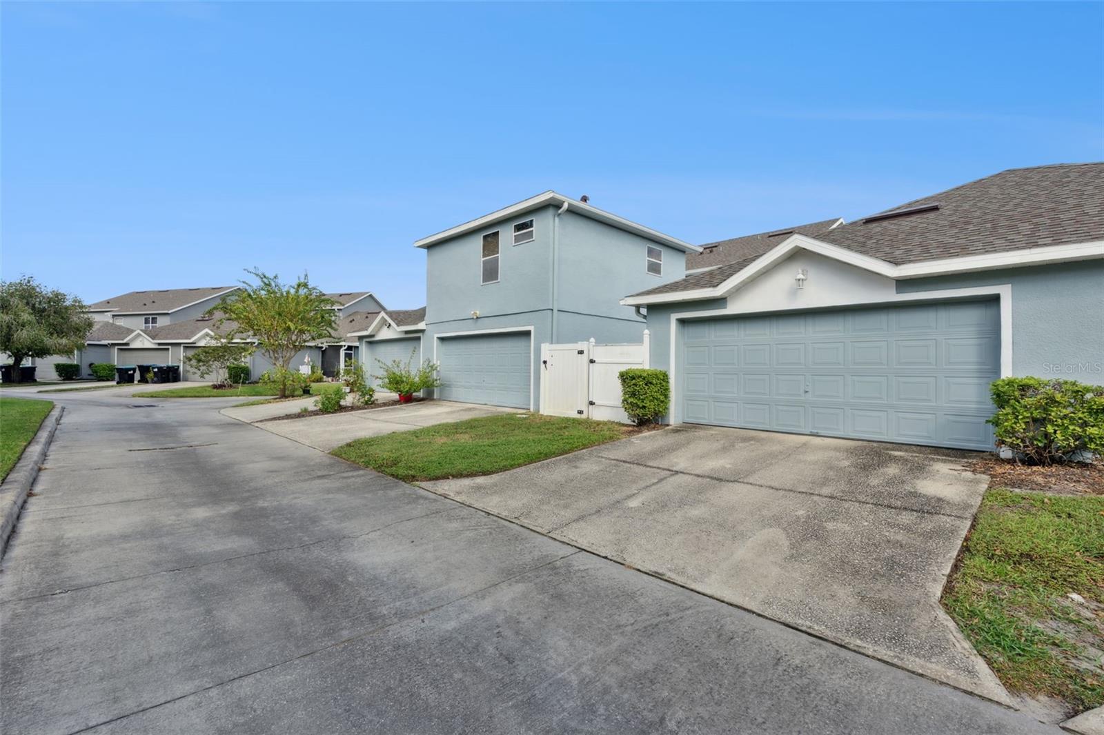 Image 33 of 42 For 14514 Clarkson Drive