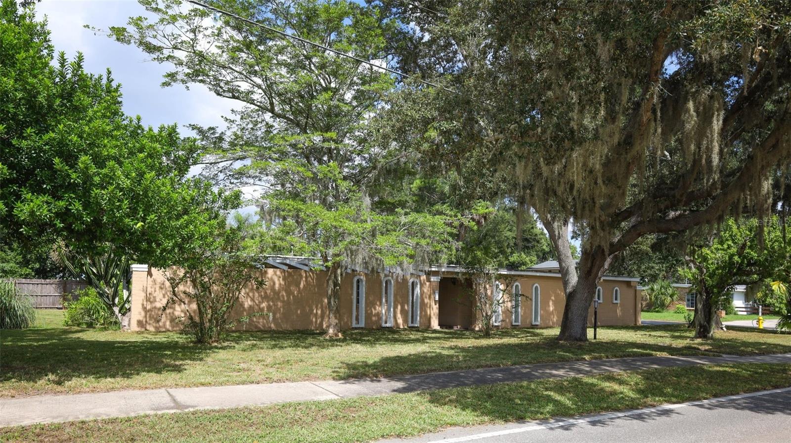 Details for 2065 Derbyshire Road, MAITLAND, FL 32751