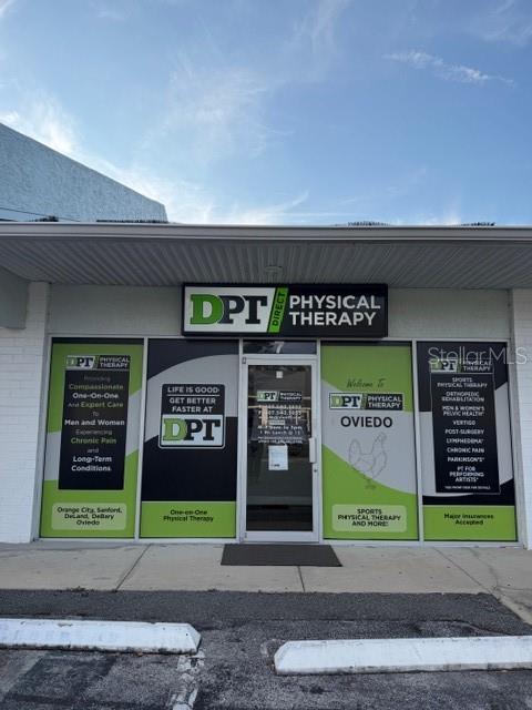 Image 2 of 13 For 100 Alexandria Blvd  7