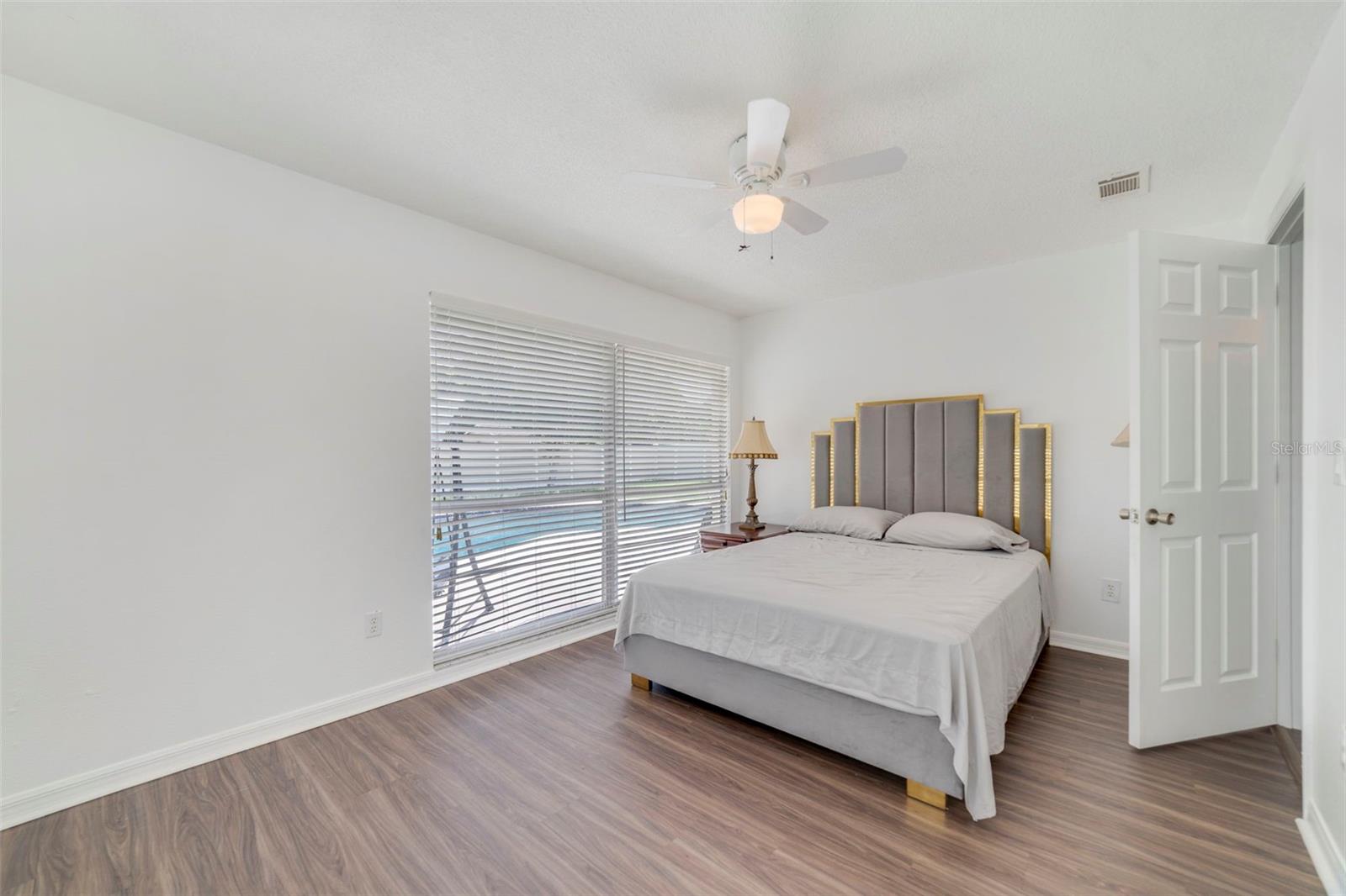 Image 20 of 24 For 1297 Tivoli Drive