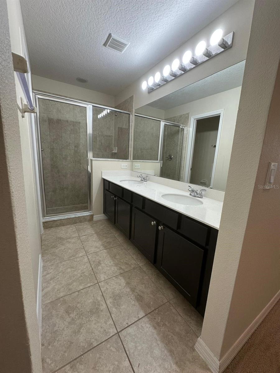 Image 16 of 26 For 2495 Seven Oaks Dr