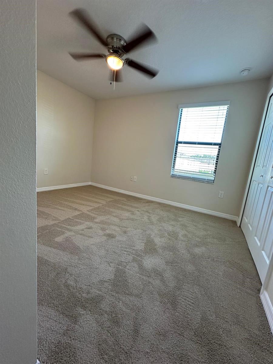 Image 20 of 26 For 2495 Seven Oaks Dr