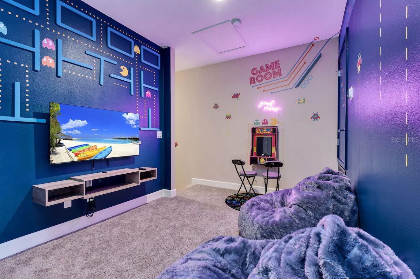 Image 15 of 37 For 248 Villa Domani Circle