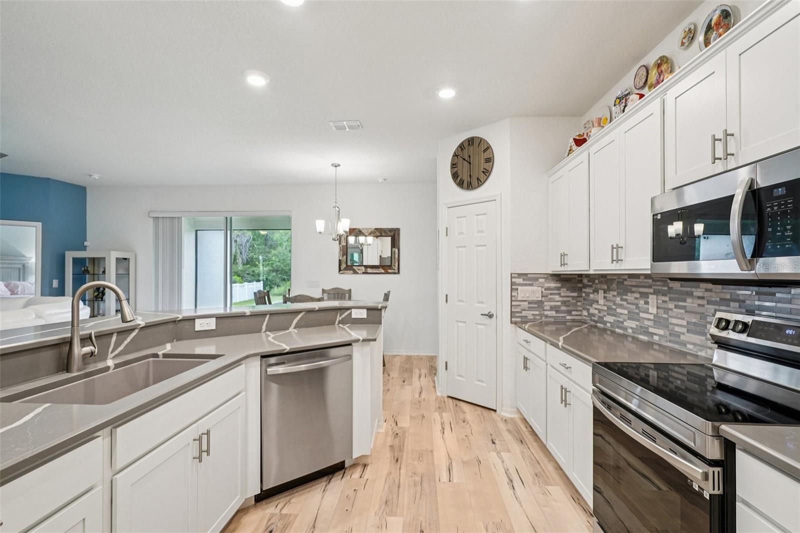 Image 12 of 30 For 4909 107th Loop