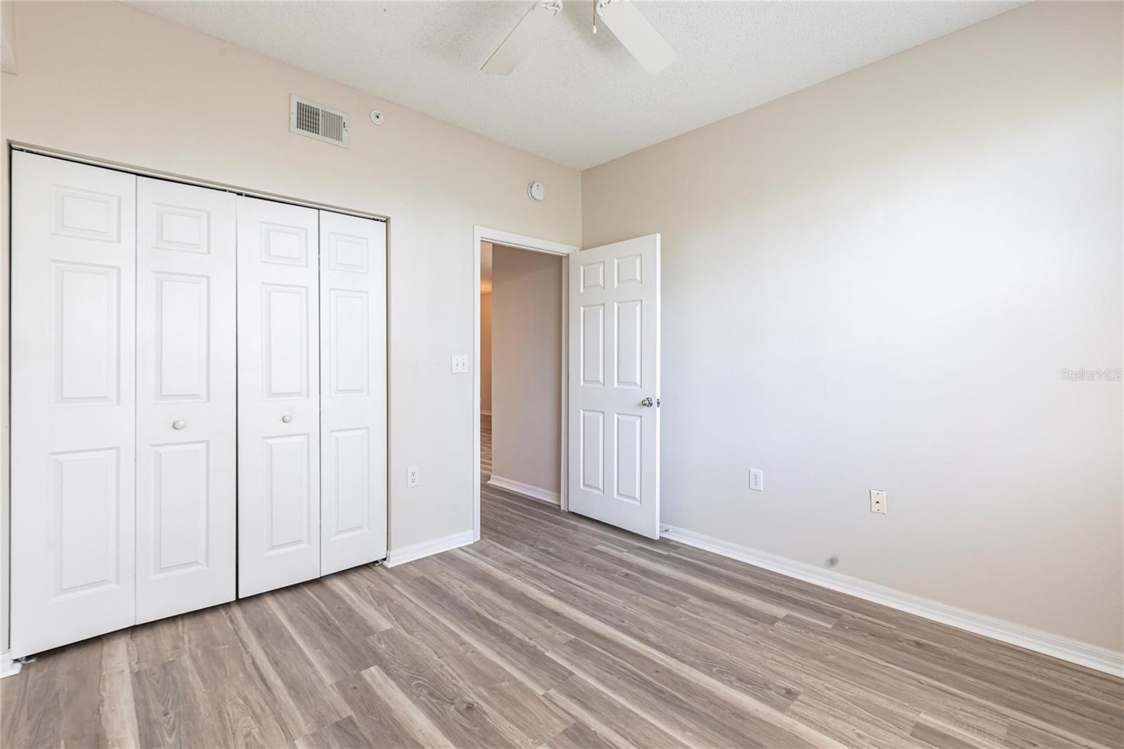 Image 18 of 34 For 5600 Bentgrass Drive 8-302