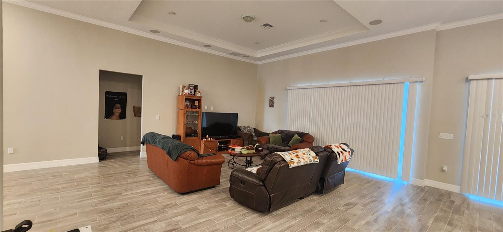 Image 8 of 43 For 4813 Marina Row Drive