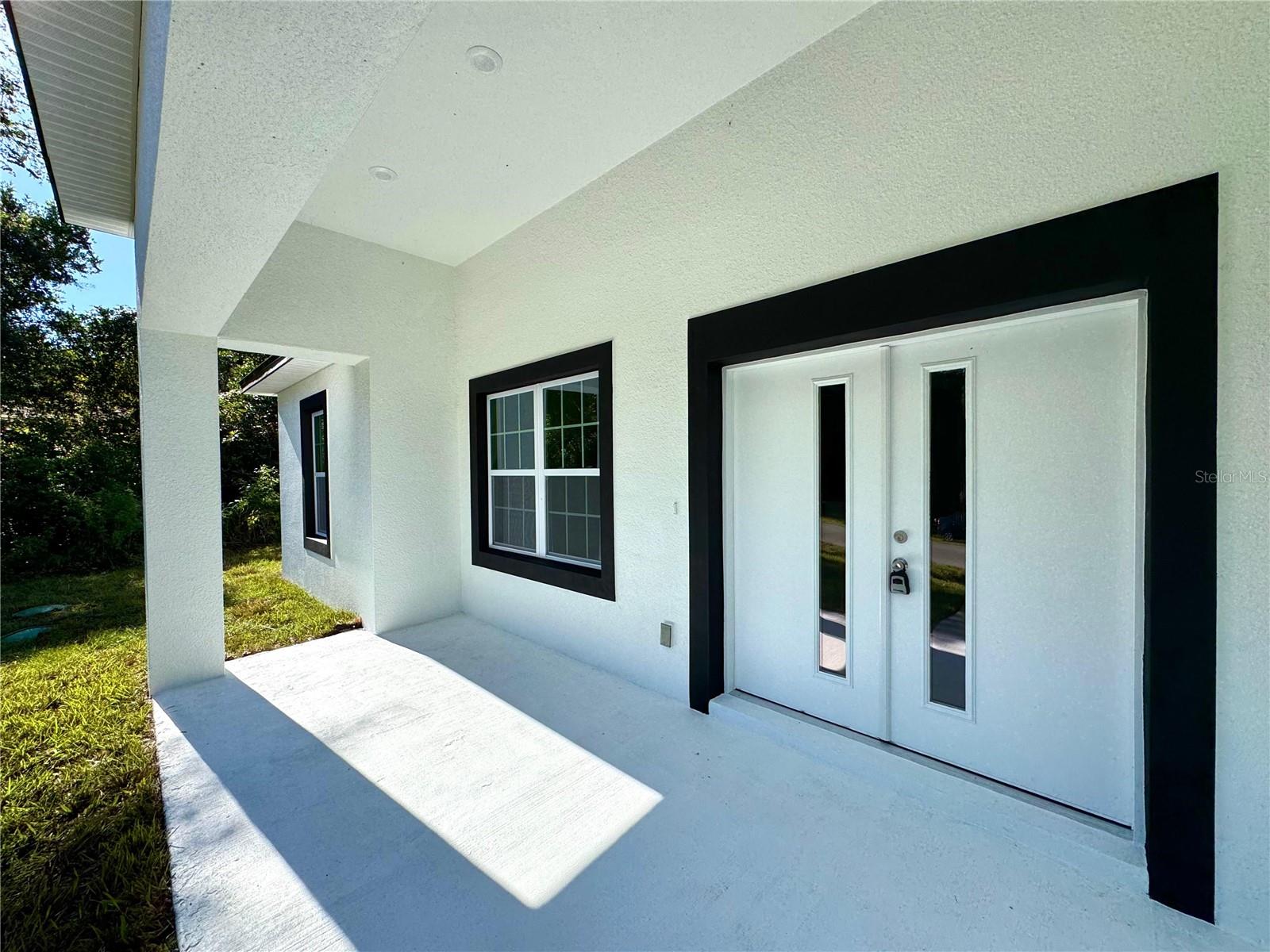 Listing photo id 3 for 10160 Academy Drive