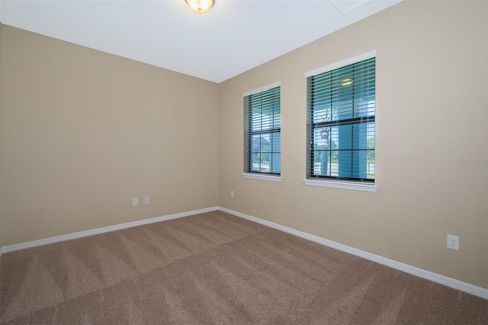 Image 18 of 33 For 12992 Holdenbury Lane