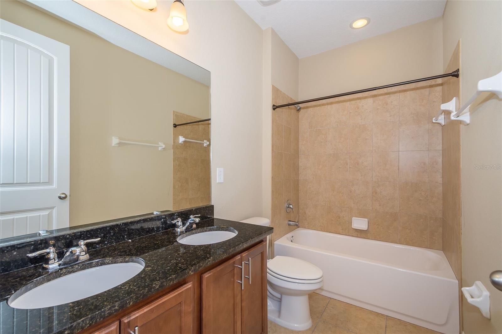 Image 20 of 33 For 12992 Holdenbury Lane