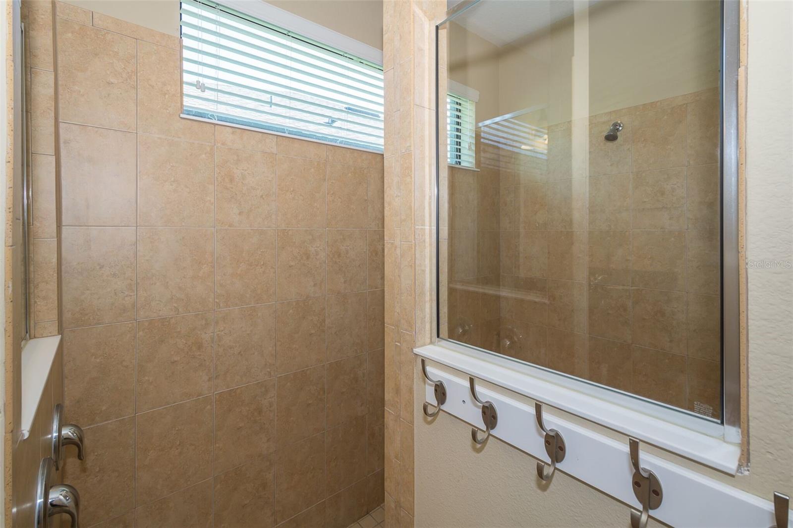 Image 23 of 33 For 12992 Holdenbury Lane