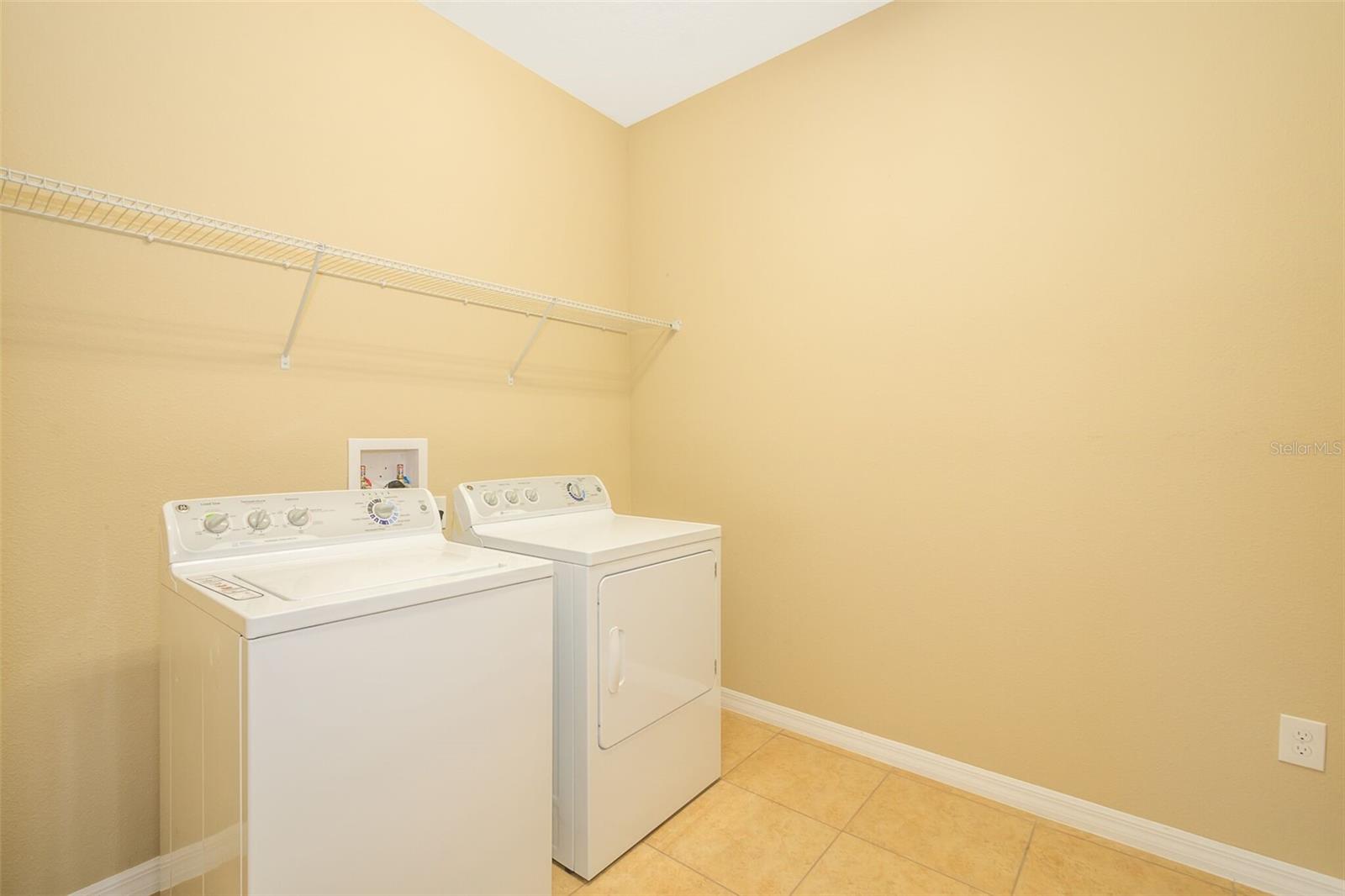 Image 24 of 33 For 12992 Holdenbury Lane