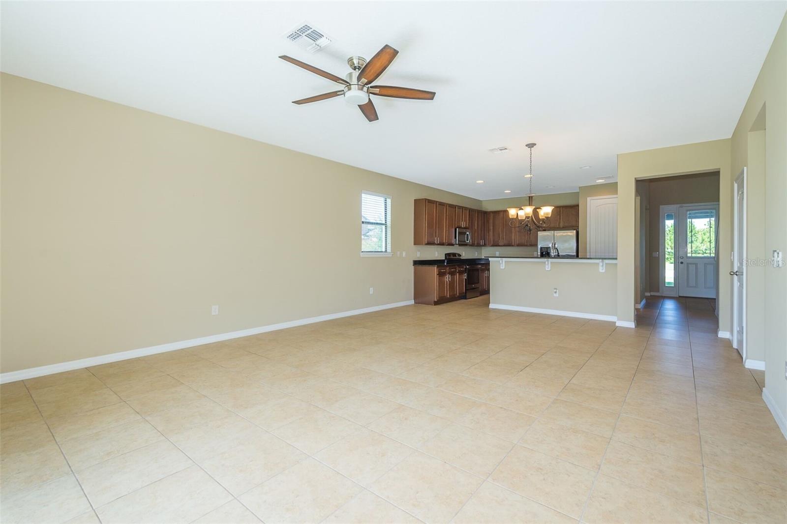 Image 7 of 33 For 12992 Holdenbury Lane
